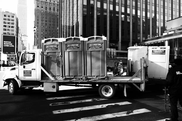 Best Porta potty rental near me  in Northfield, KY